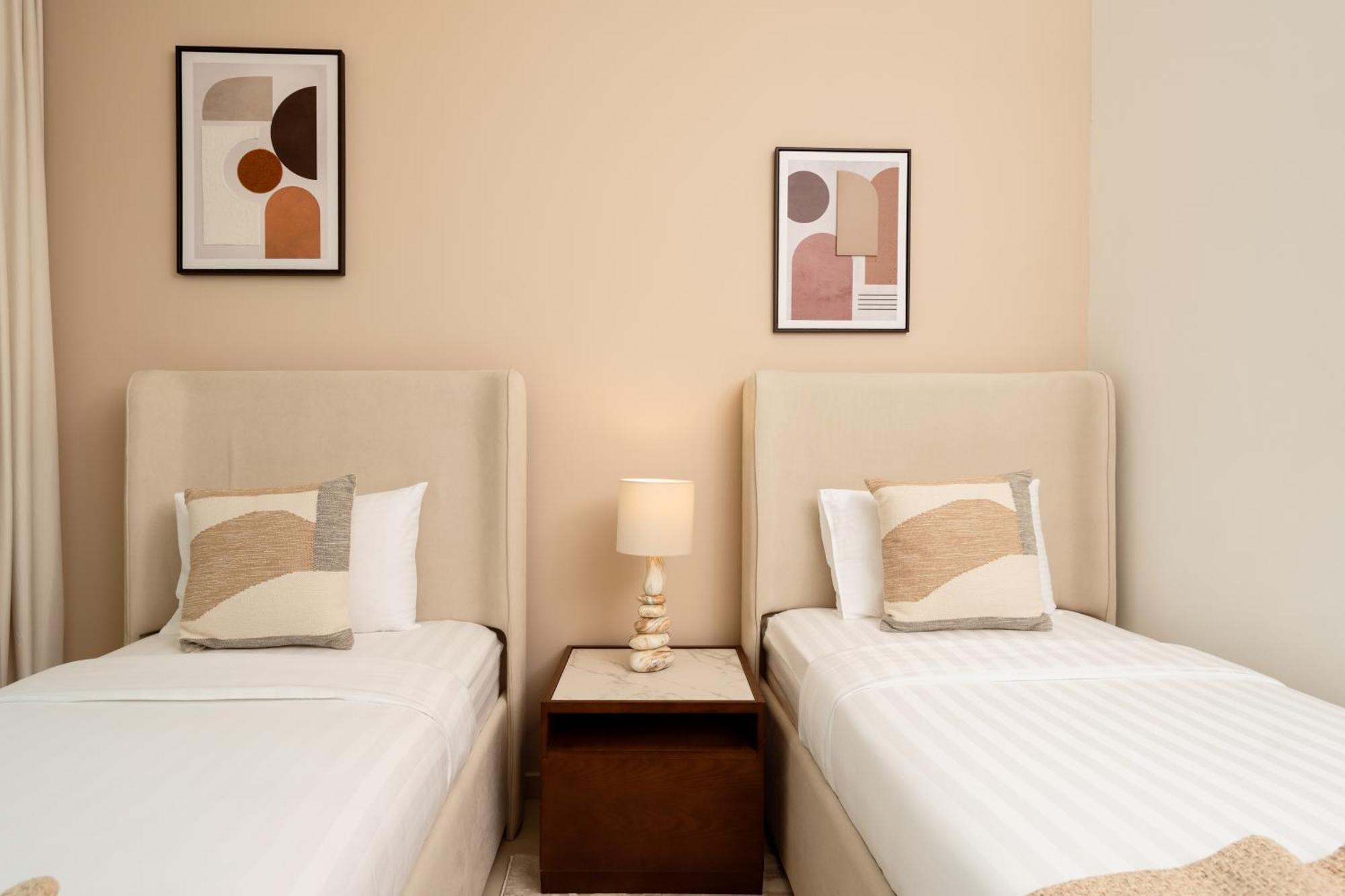 Prime Retreats @ Downtown Views By Emaar * Dubaï