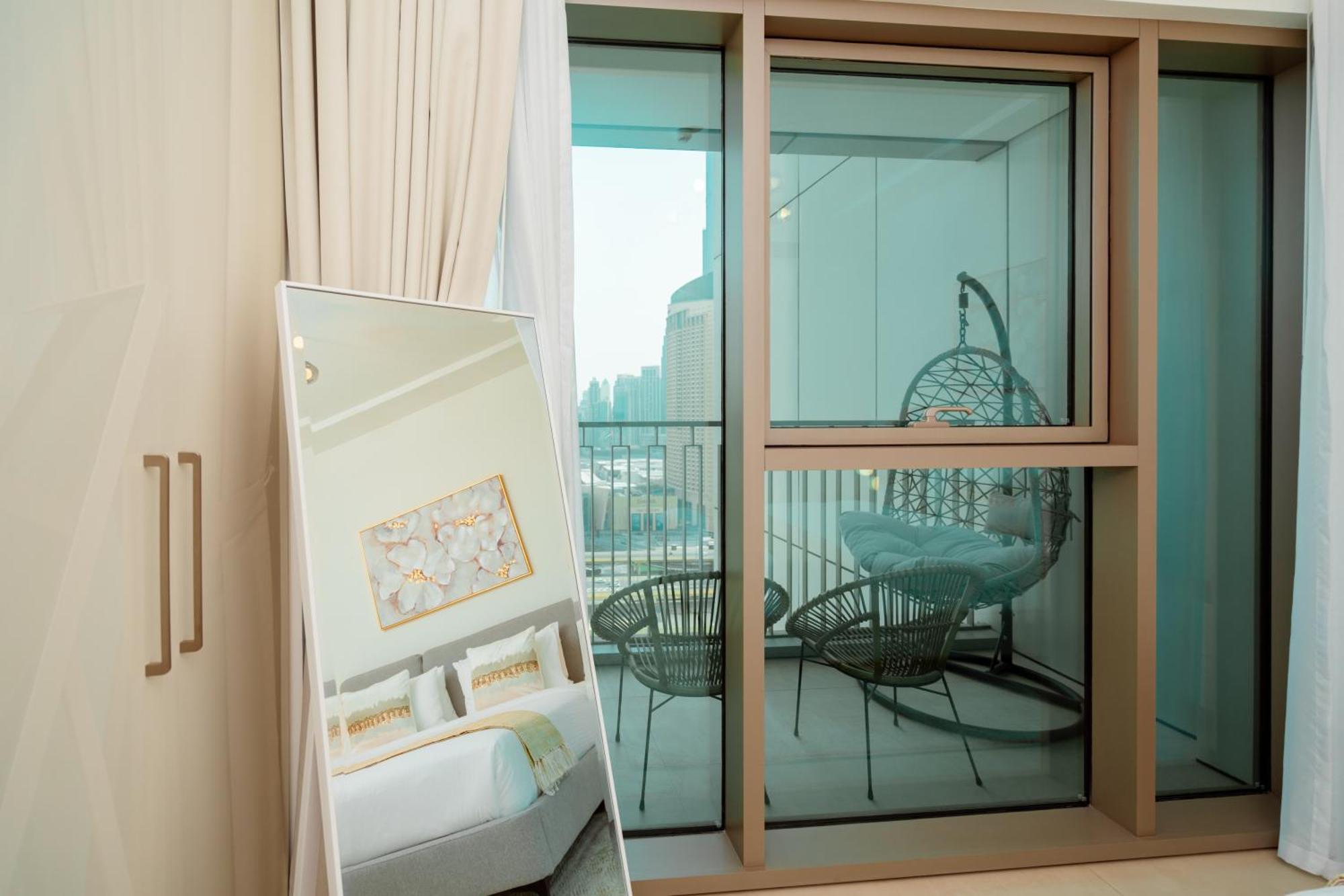 Prime Retreats @ Downtown Views By Emaar Appartamento