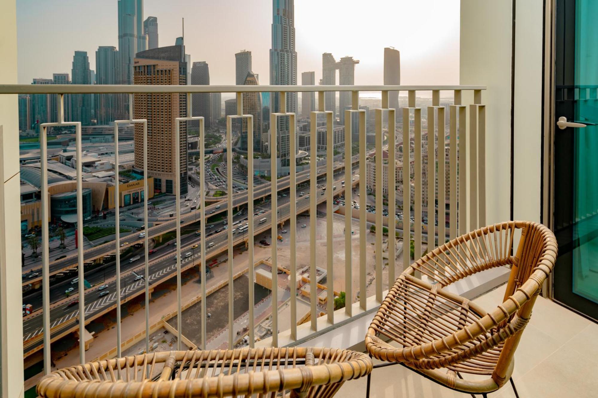 Prime Retreats @ Downtown Views By Emaar Appartamento